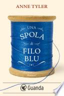 Una spola di filo blu